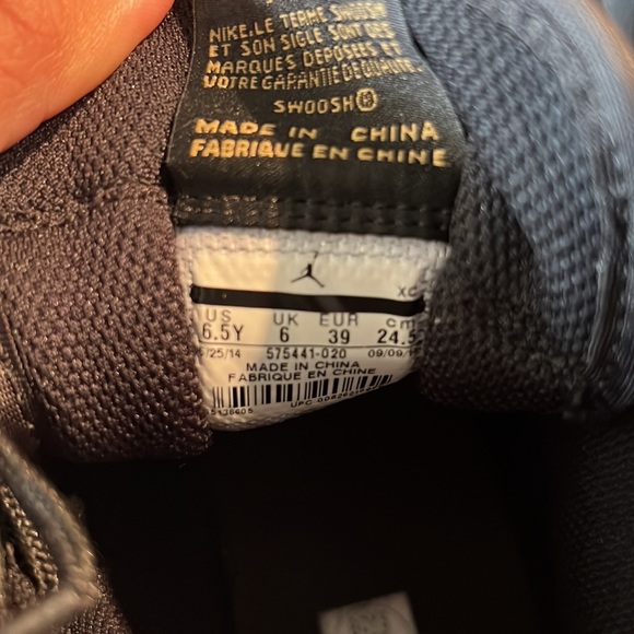 Air Jordan 1 Retro High OG Black/Black-Gum Light Brown - Picture 5 of 6